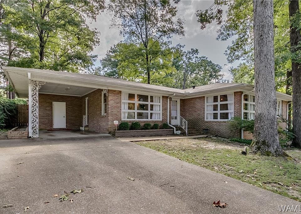 1st image of 3708 Mayfair Dr
