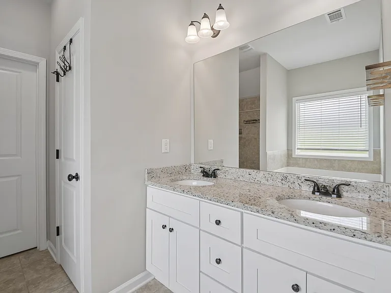 1121 Birchwood Dr — Photo 26