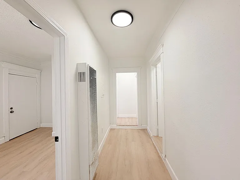 4705 Willowbrook Ave — Photo 6
