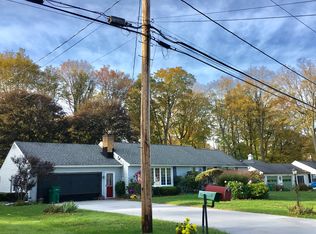 4729 Crestwood Dr, Hamburg, NY