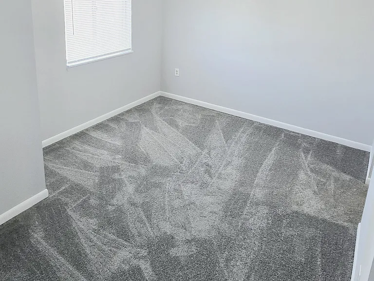 apt 104