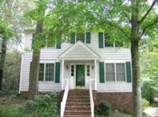 1408 Lake Park Dr, Raleigh, NC 27612