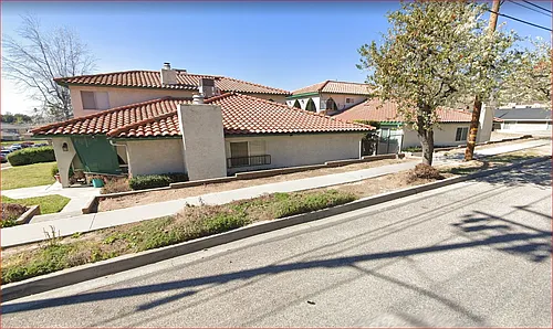 1394 Yucca Dr #C Photo 1