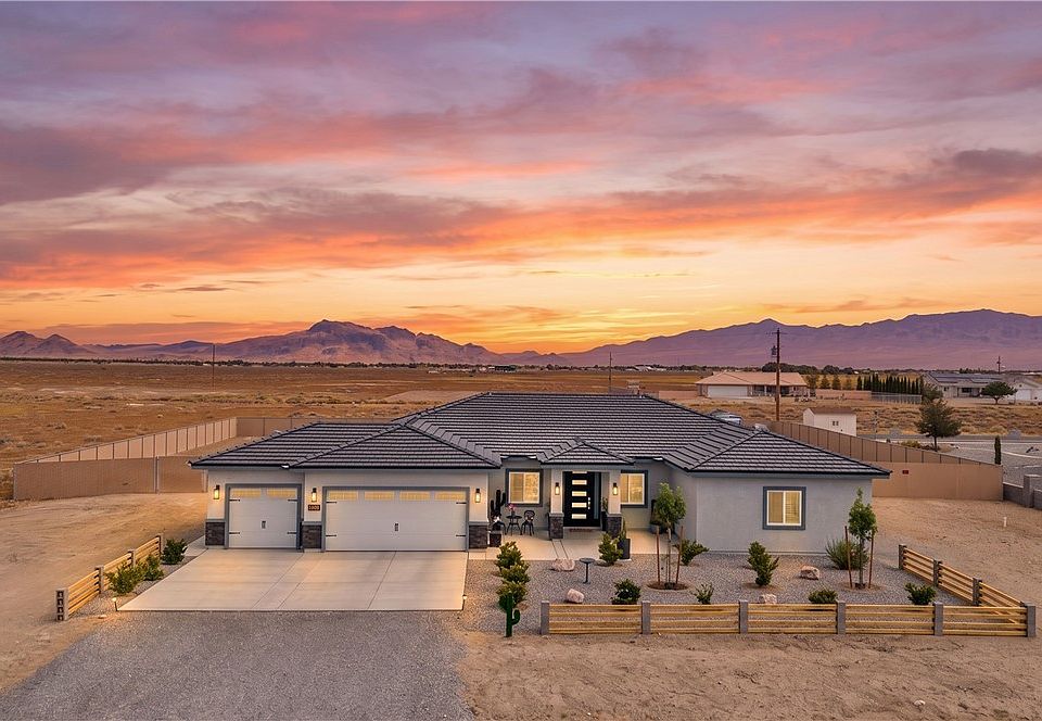 1st image of 2700 Carnation Way
