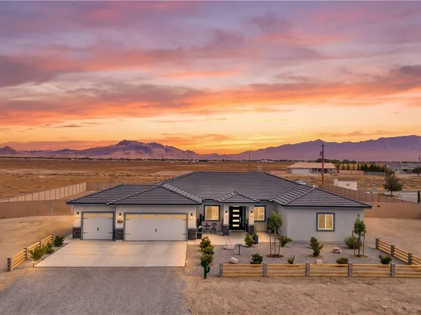 2700 Carnation Way, Pahrump, NV 89048