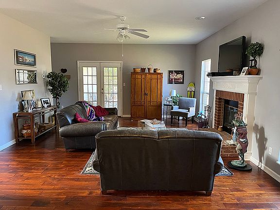 Family Room 2