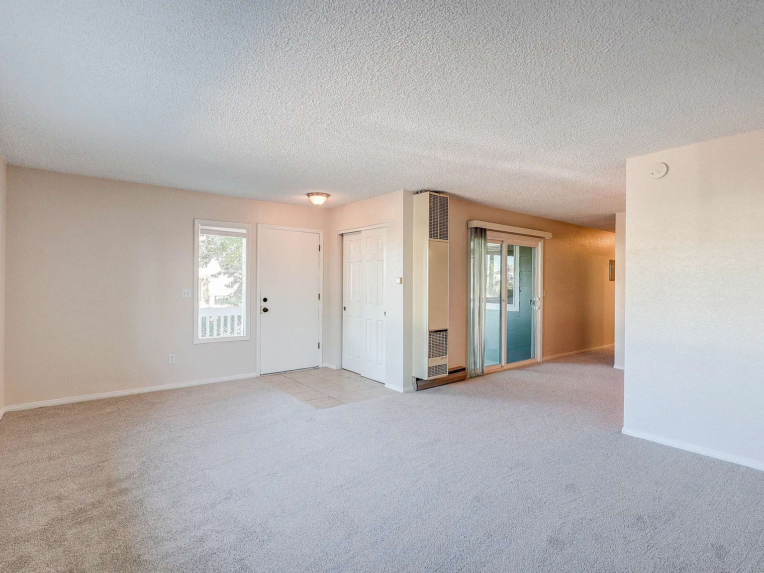 2 bed, 1.5 bath, 1234 sqft, $1,795 — Photo 4