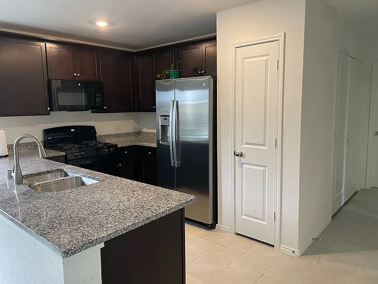 2800 Slatewood Dr — Photo 12
