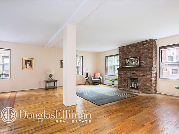 3rd image of 66 Orange St APT 4B