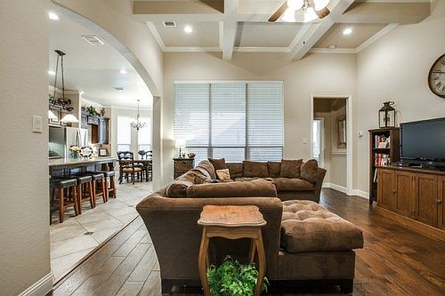 4th image of 405 Fairland Dr