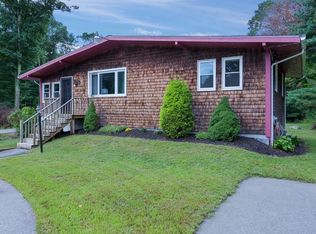 498 South St, Holbrook, MA 02343