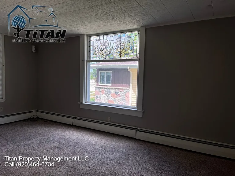 2034 Jefferson St — Photo 6