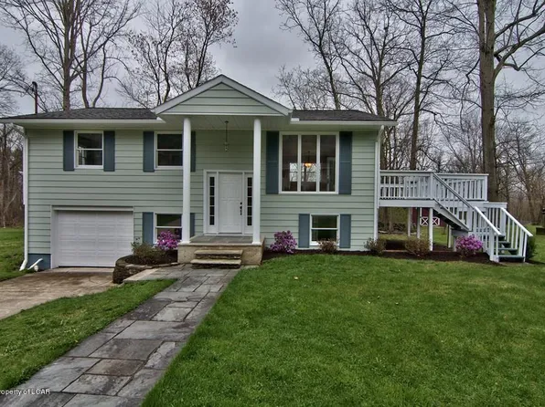 71 Theodore St, Pittston, PA 18643