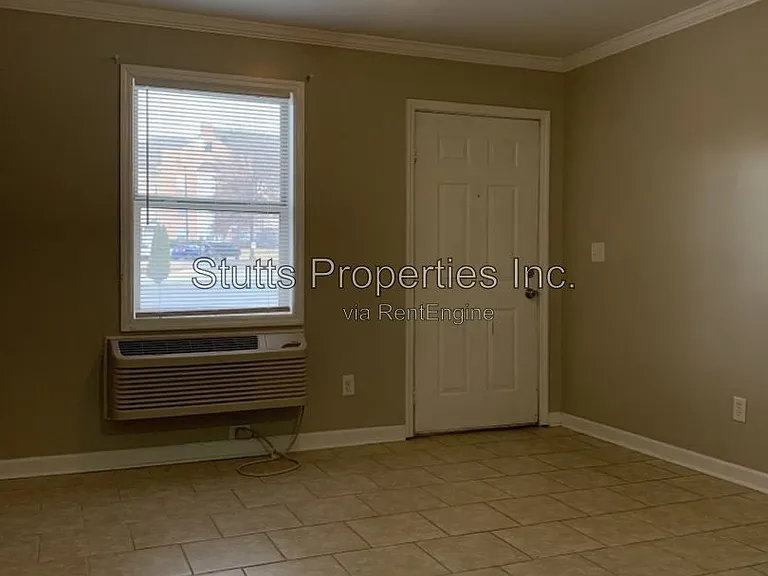 414 Hermitage Dr #7 — Photo 4