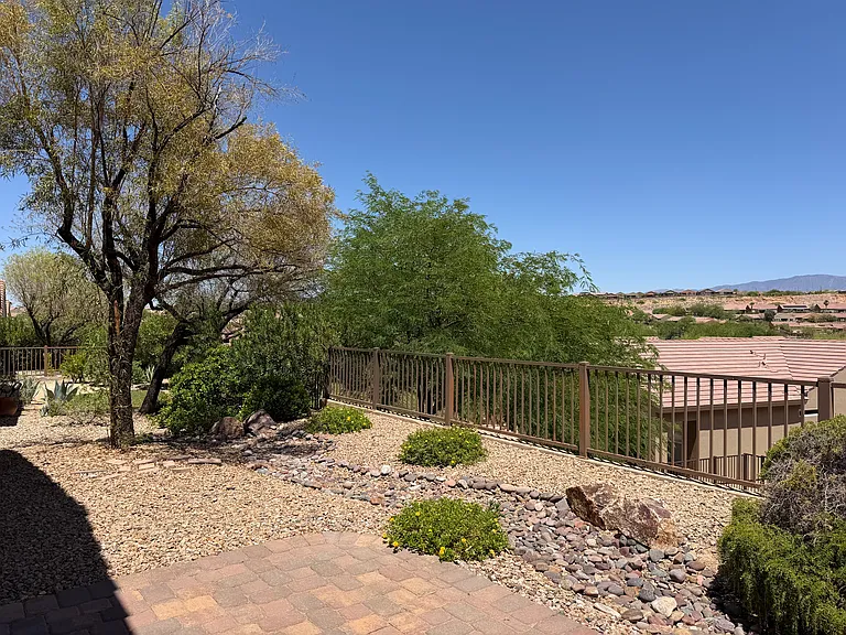 1072 Bunkhouse Ct — Photo 29