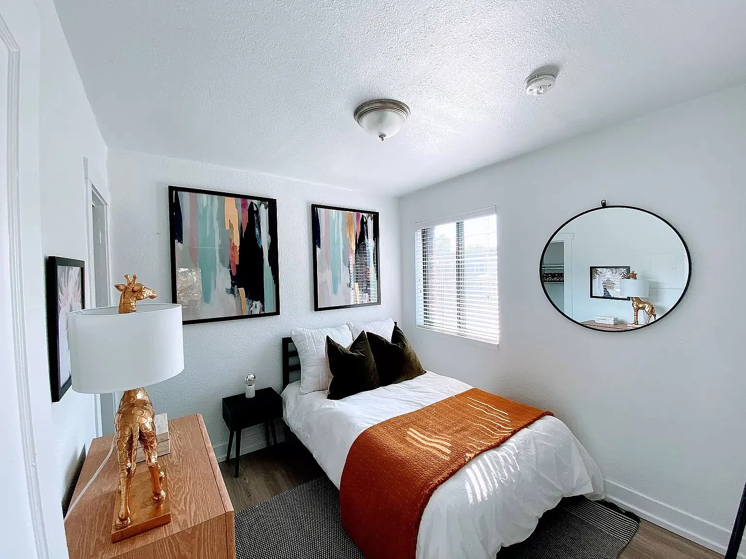 1 bed, 500 sqft, $1,095 — Photo 4