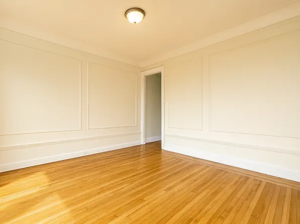 150 Haven Avenue image 7 of 16