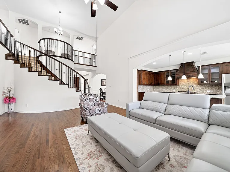 12305 Belmeade Dr — Photo 20