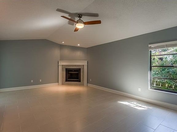 5th image of 14903 Salamander Pl