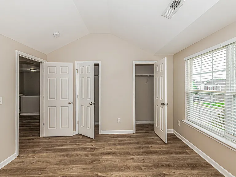 1549 Pebble Ridge Dr — Photo 13