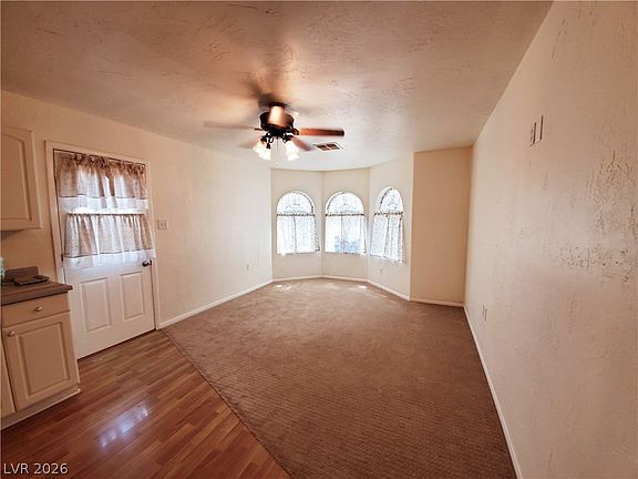 3rd image of 4840 N Chieftain St