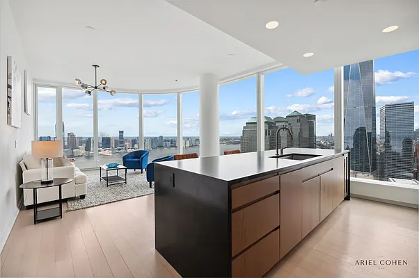 Rented by Douglas Elliman | media 23