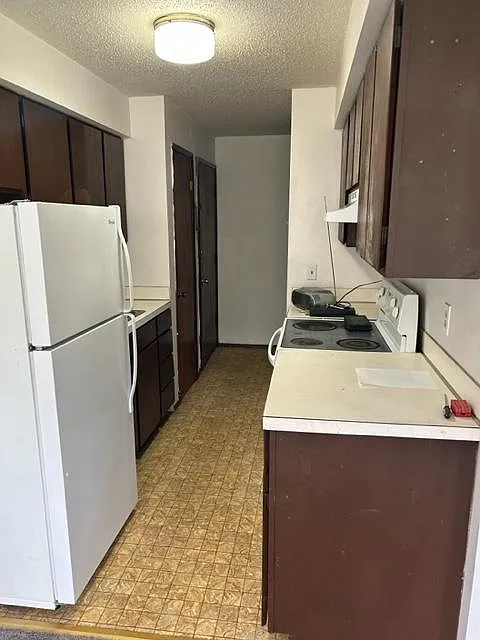 2 bed, 750 sqft, $1,700 — Photo 4