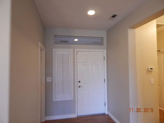 4th image of 499 Eagle Vista Dr #0