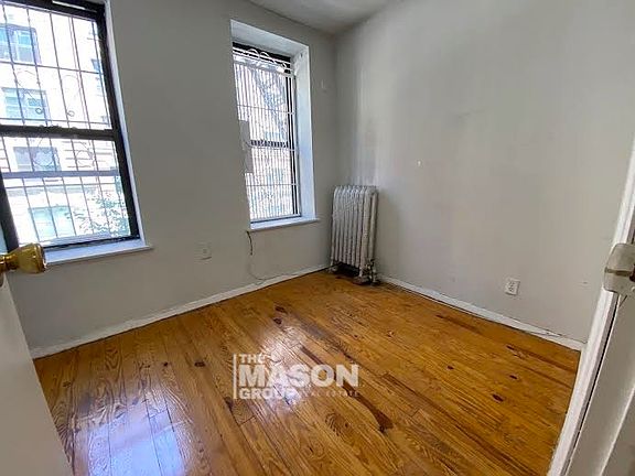 4th image of 66 W 109th St #22A