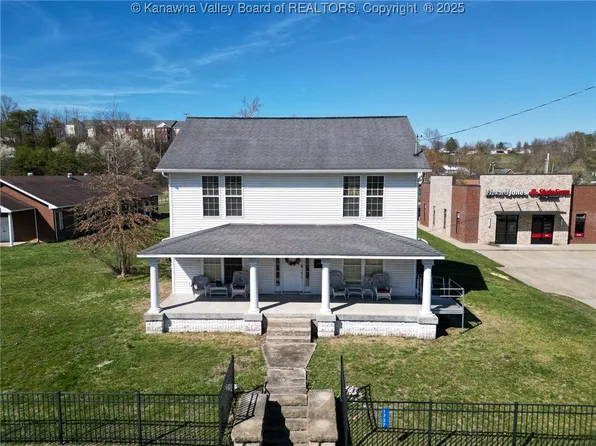 1737 Us Route 60 W, Milton, WV 25541