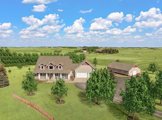 8893 250th St E, Hampton, MN 55031