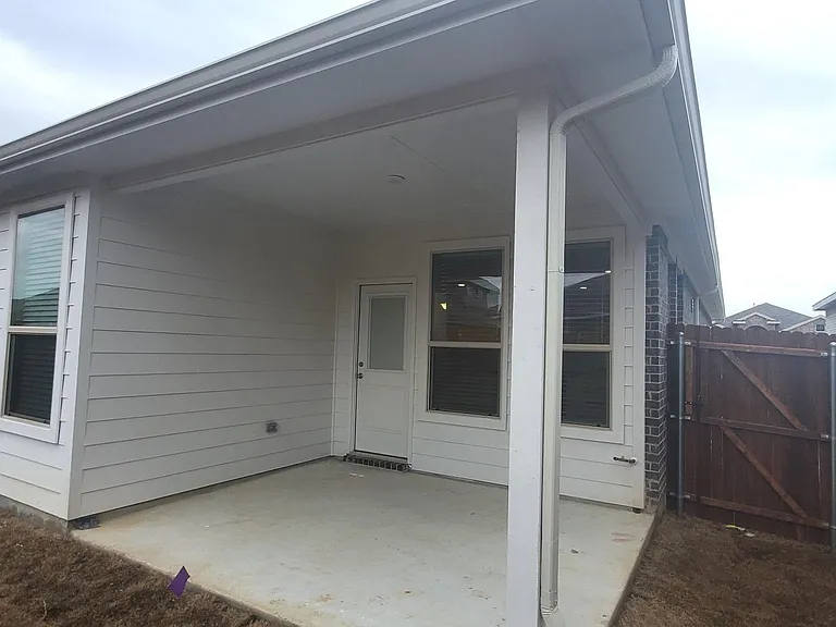 220 Roundstone Rd — Photo 25