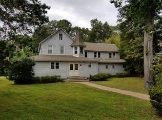 (Undisclosed Address), Stony Brook, NY 11790
