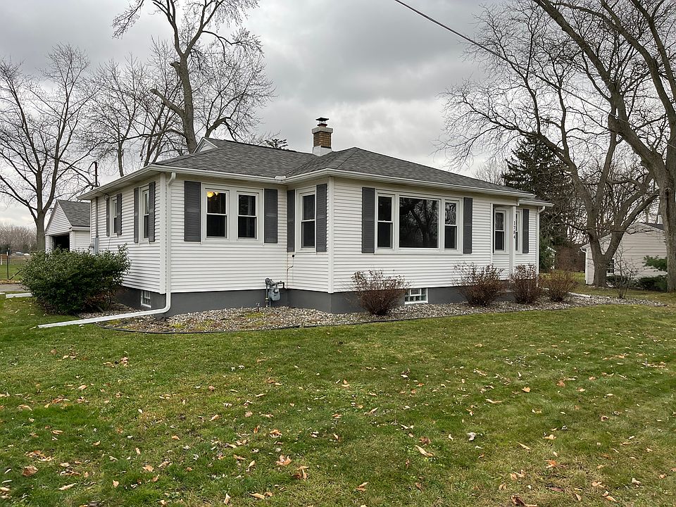 1st image of 1784 104th Ave