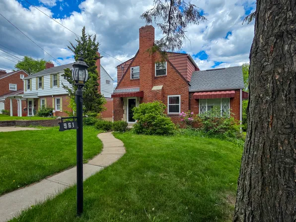 961 Sunglow St, Homestead, PA 15120