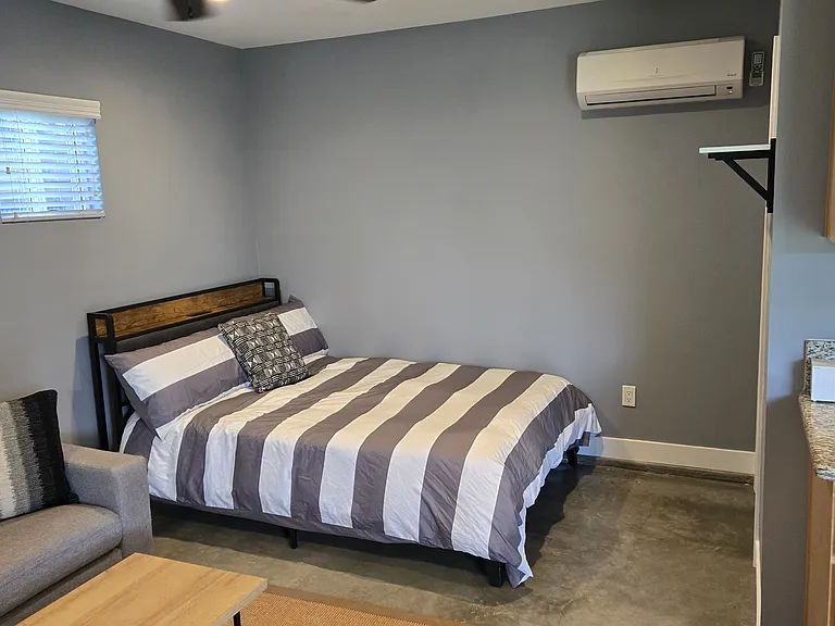 Malena Dr — Photo 16