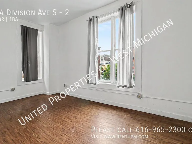 24 Division Ave S #2 — Photo 9