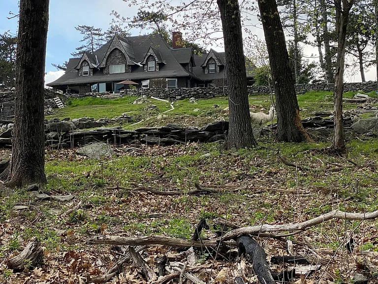 58 Mountain Rd — Photo 8