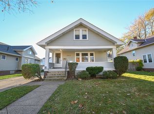3832 Silsby Rd, Cleveland, OH 44111