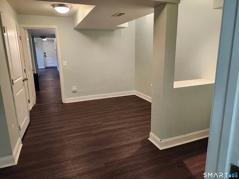 488 Chapel St #6 — Photo 13