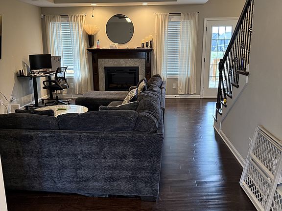 2nd image of 206 Elwell Rd