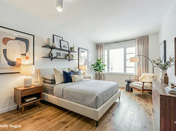 77 West 55th Street image 16 of 25