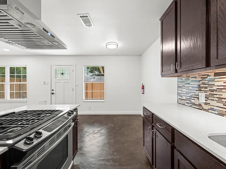 New modern backsplash & Quartz counters~