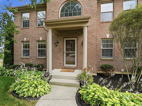 4th image of 2193 Oakbrook Blvd