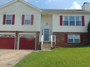 352 Brook Mead Dr, Clarksville, TN