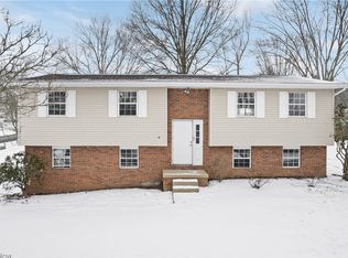 12356 Chestnut St NW, Canal Fulton, OH 44614