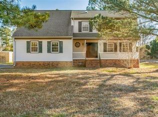 27 Robert Bruce Rd, Poquoson, VA 23662