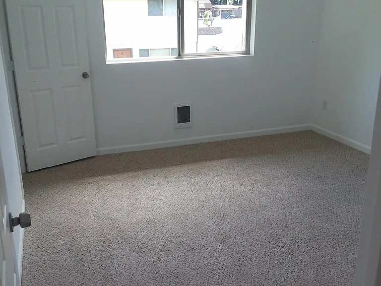 Westwood Apartment — Photo 11