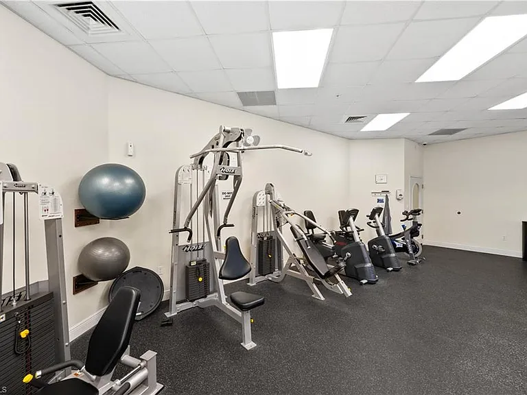 8792 Largo Mar Dr — Photo 41