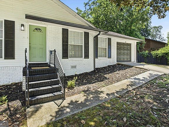 3rd image of 83 Sunset Ln